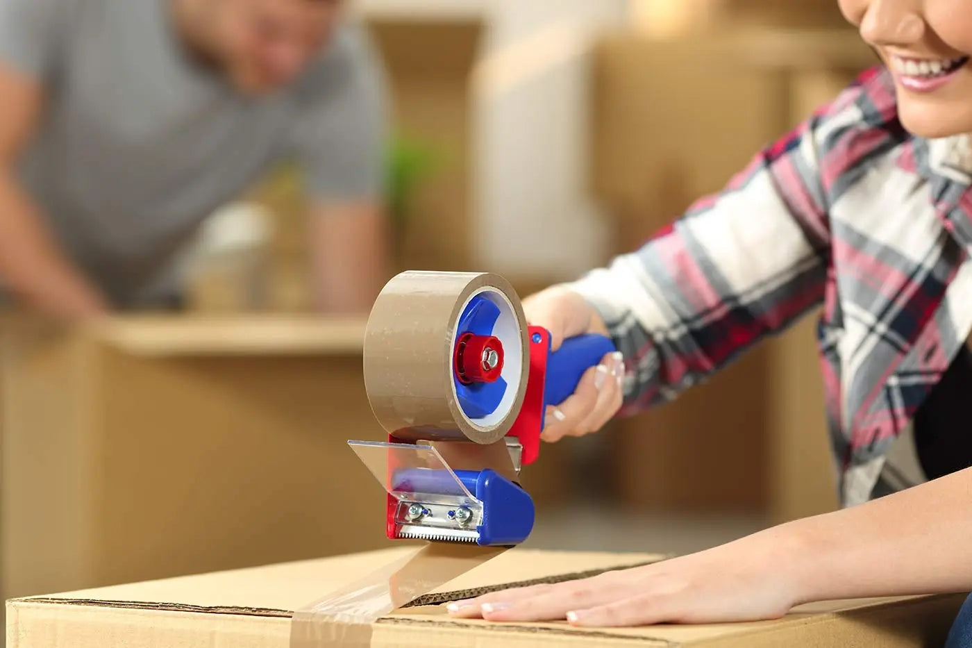 How-to-Choose-the-Right-Packing-Tape-for-E-commerce The Packaging Club