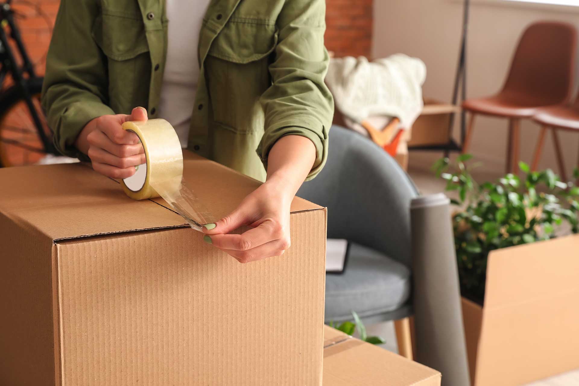 On the move? 10 really easy ways to get free cardboard boxes in the UK
