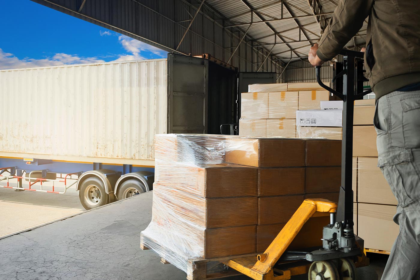 Photo of a perfectly wrapped pallet, ready for dispatch