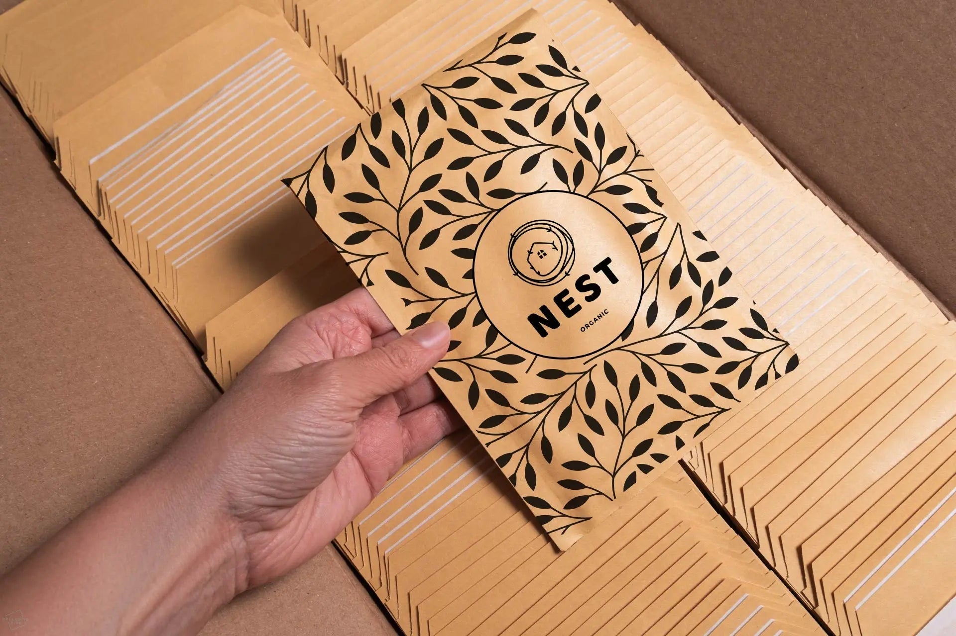 Eco-Conscious Padded Envelopes for Diverse Shipping Needs